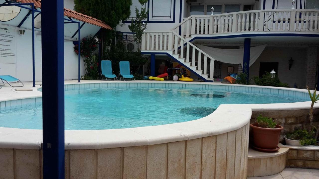 Villa Elit Dugi Rat Exterior foto